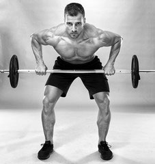 5 BEST MUSCLE BUILDING EXERCISES