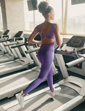 ELIPTICAL VS TREADMIL: WHICH INDOOR CARDIO MACHINE IS RIGHT FOR YOU?