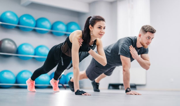 WHY YOU SHOULD WORKOUT WITH YOUR PARTNER THIS VALENTINES!