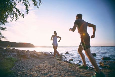 WHY YOU SHOULD WORKOUT WITH YOUR PARTNER THIS VALENTINES!