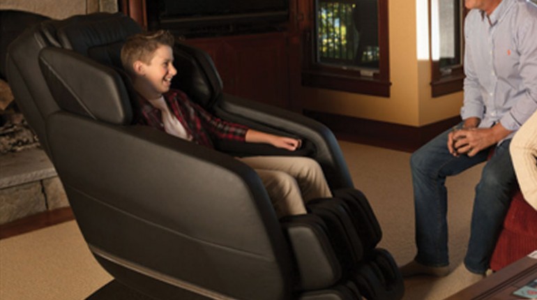 Can kids use massage chairs?