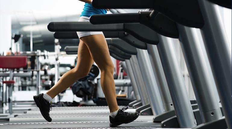 8 REASONS HOW RUNNING ON A TREADMILL IS GREAT FOR FITNESS